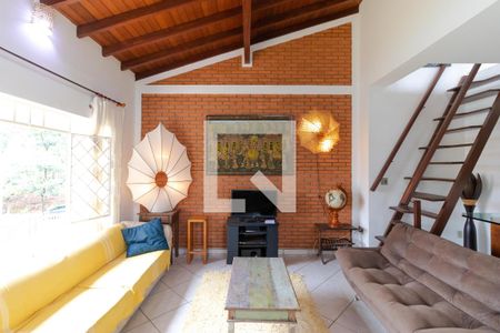 Casa de condomínio à venda com 340m², 3 quartos e 4 vagasSalas