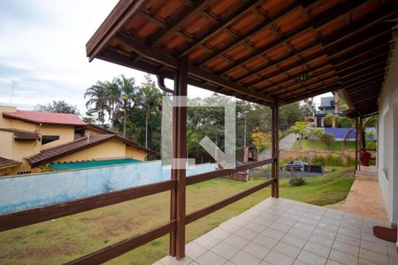 Casa de condomínio à venda com 340m², 3 quartos e 4 vagasVaranda da Salas