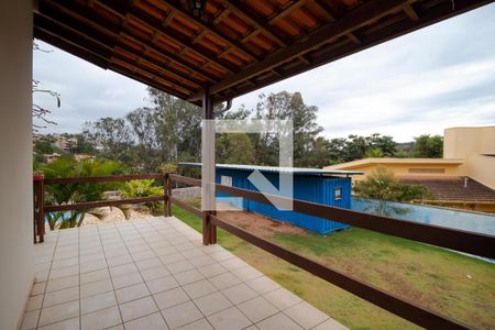 Casa de condomínio à venda com 340m², 3 quartos e 4 vagasVaranda da Salas
