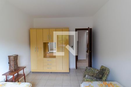 Casa de condomínio à venda com 340m², 3 quartos e 4 vagasQuarto 02