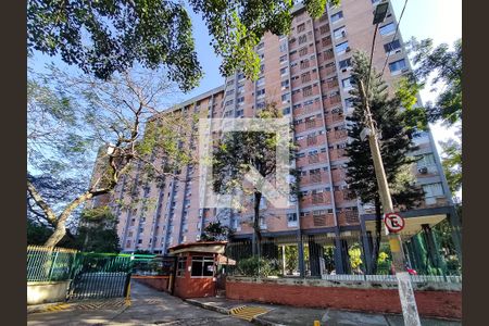 Apartamento à venda com 69m², 2 quartos e 1 vagaFachada do Condomínio