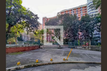 Apartamento à venda com 69m², 2 quartos e 1 vagaFachada do Condomínio