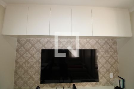 Sala de TV de apartamento à venda com 2 quartos, 104m² em Centro, Campinas