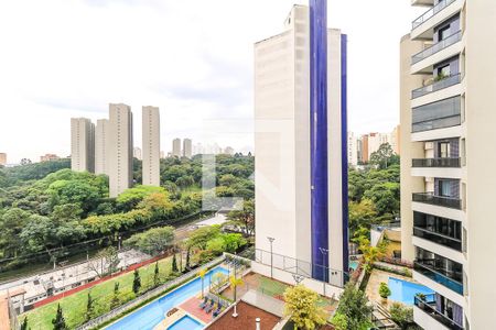 Apartamento à venda com 320m², 4 quartos e 4 vagasVista