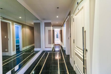 Apartamento à venda com 320m², 4 quartos e 4 vagasHall