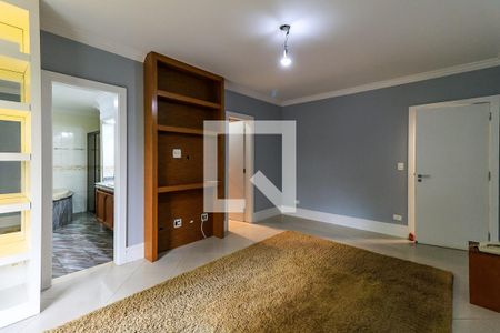 Apartamento à venda com 320m², 4 quartos e 4 vagasSuíte 2