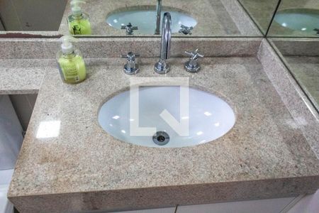 Apartamento para alugar com 160m², 4 quartos e 3 vagasBanheiro 2