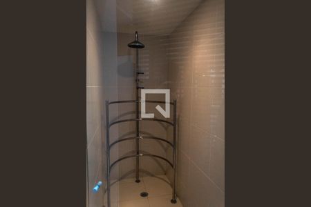 Apartamento para alugar com 160m², 4 quartos e 3 vagasChuveiro