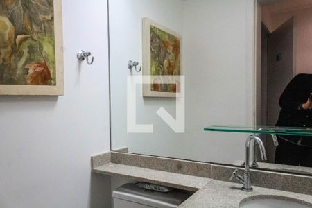 Apartamento para alugar com 160m², 4 quartos e 3 vagasBanheiro 1