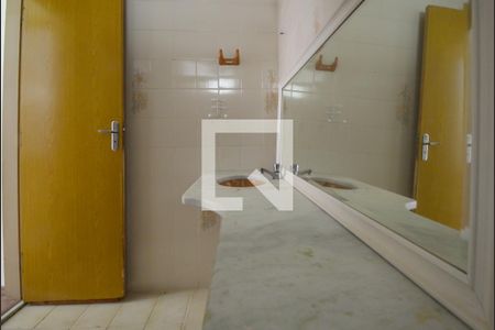 Banheiro de apartamento à venda com 1 quarto, 55m² em Centro, Campinas