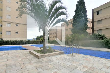 Apartamento para alugar com 76m², 3 quartos e 1 vagaÁrea comum - Piscina