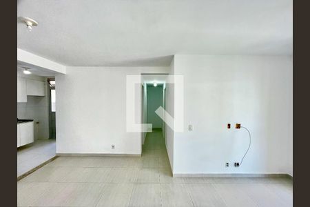 Sala de apartamento para alugar com 3 quartos, 76m² em Picanço, Guarulhos