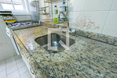 Casa de condomínio à venda com 102m², 3 quartos e 2 vagasCozinha
