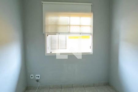 Casa de condomínio à venda com 102m², 3 quartos e 2 vagasQuarto 2