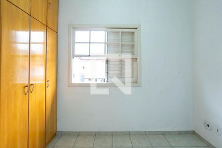 Casa de condomínio à venda com 102m², 3 quartos e 2 vagasQuarto 3