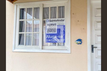 Casa de condomínio à venda com 102m², 3 quartos e 2 vagasPlaquinha