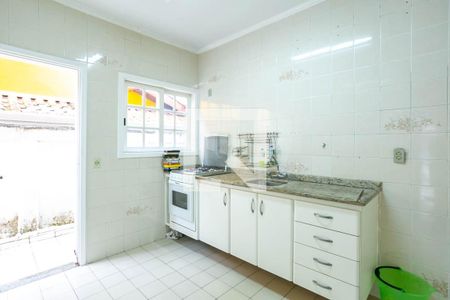 Casa de condomínio à venda com 102m², 3 quartos e 2 vagasCozinha