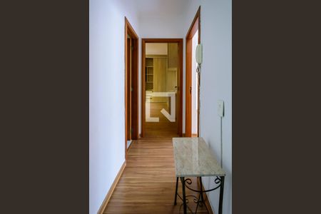 Corredor de apartamento para alugar com 1 quarto, 55m² em Centro Histórico, Porto Alegre