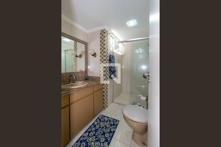 Apartamento à venda com 120m², 3 quartos e 1 vaga Apartamento à venda com 120m², 3 quartos e 1 vagaBanheiro Social