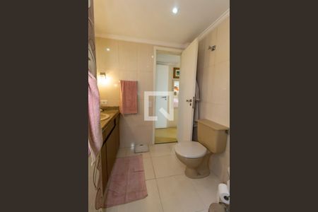 Apartamento à venda com 120m², 3 quartos e 1 vaga Apartamento à venda com 120m², 3 quartos e 1 vagaBanheiro da Suíte