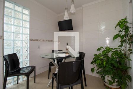 Apartamento à venda com 120m², 3 quartos e 1 vaga Apartamento à venda com 120m², 3 quartos e 1 vagaDetalhe cozinha
