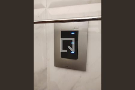 Apartamento para alugar com 74m², 3 quartos e 2 vagas Apartamento para alugar com 74m², 3 quartos e 2 vagasInterropitor eletrônico