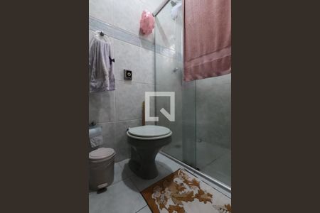 Casa para alugar com 190m², 4 quartos e 3 vagasBanheiro da Suíte 2