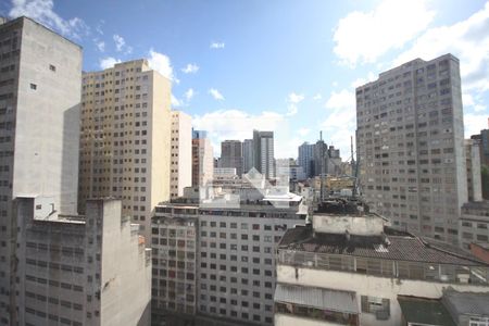 Vista de apartamento à venda com 2 quartos, 50m² em Liberdade, São Paulo
