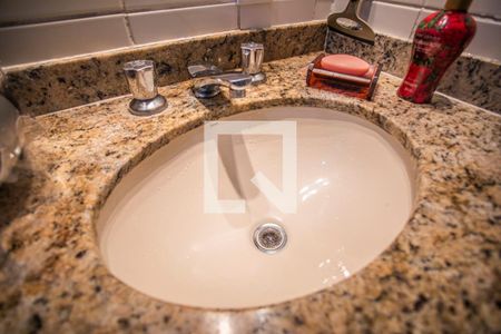 Apartamento à venda com 80m², 3 quartos e 2 vagasBanheiro Suíte - Torneira