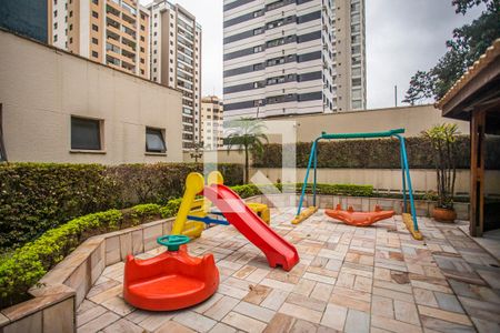 Apartamento à venda com 80m², 3 quartos e 2 vagasÁrea Comum - Playground