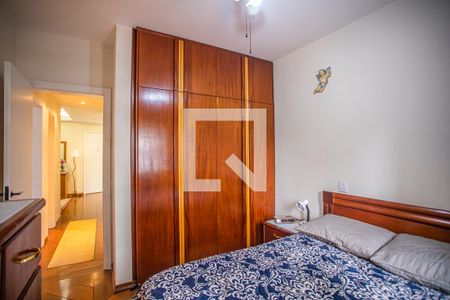 Apartamento à venda com 80m², 3 quartos e 2 vagasSuíte - Armários