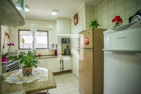 Apartamento à venda com 80m², 3 quartos e 2 vagasCozinha