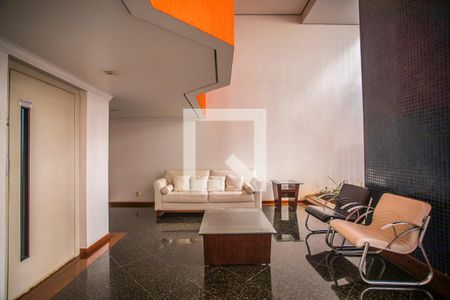 Apartamento à venda com 80m², 3 quartos e 2 vagasHall Social