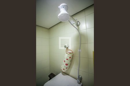 Apartamento à venda com 80m², 3 quartos e 2 vagasBanheiro de Serviço - Chuveiro