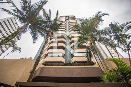 Apartamento à venda com 80m², 3 quartos e 2 vagasFachada