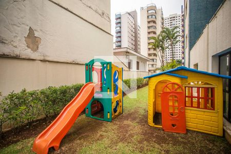 Apartamento à venda com 80m², 3 quartos e 2 vagasÁrea Comum - Playground
