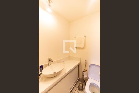 Apartamento à venda com 67m², 3 quartos e 2 vagas Apartamento à venda com 67m², 3 quartos e 2 vagasBanheiro da Suíte