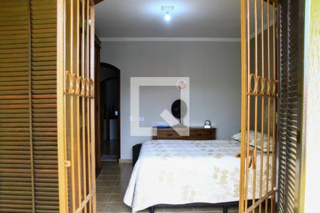 Casa à venda com 206m², 3 quartos e 2 vagas Casa à venda com 206m², 3 quartos e 2 vagasvaranda