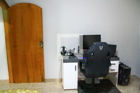 Casa à venda com 206m², 3 quartos e 2 vagas Casa à venda com 206m², 3 quartos e 2 vagasQuarto 3