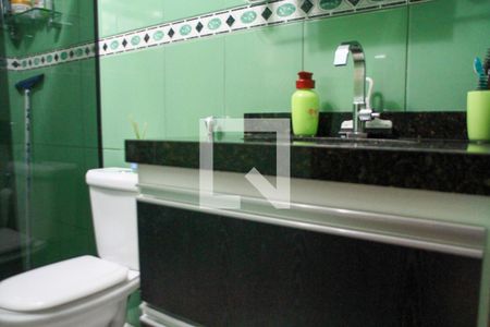 Casa à venda com 206m², 3 quartos e 2 vagas Casa à venda com 206m², 3 quartos e 2 vagasBanheiro 2