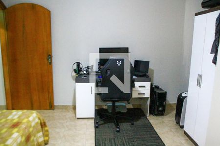 Casa à venda com 206m², 3 quartos e 2 vagas Casa à venda com 206m², 3 quartos e 2 vagasQuarto 3