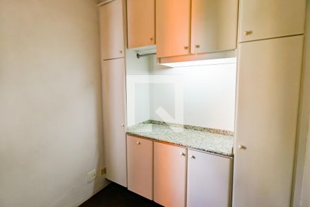 Apartamento à venda com 92m², 3 quartos e 2 vagasQuarto de Serviço