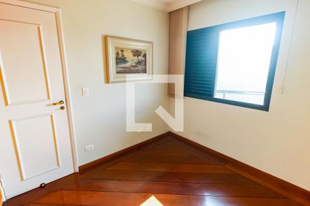 Apartamento à venda com 92m², 3 quartos e 2 vagasQuarto 1