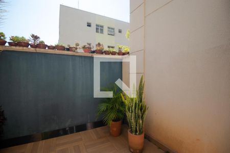 Apartamento para alugar com 59m², 2 quartos e 1 vagaVaranda
