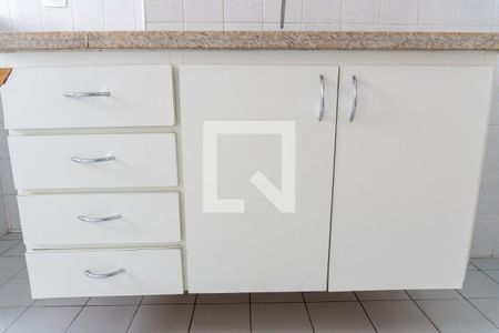 Apartamento à venda com 60m², 2 quartos e 2 vagasCozinha - Armários