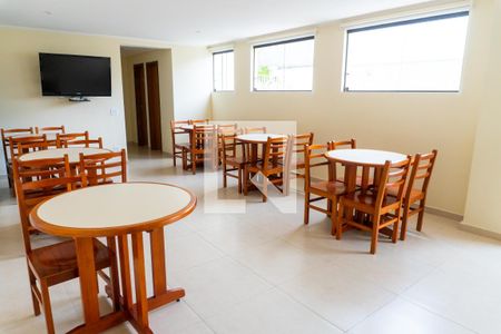 Apartamento à venda com 60m², 2 quartos e 2 vagasÁrea comum - Salão de festas