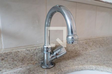 Apartamento à venda com 60m², 2 quartos e 2 vagasBanheiro da Suíte Torneira