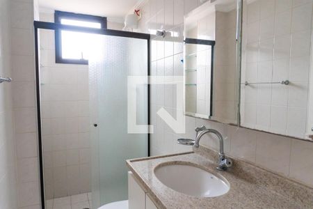 Apartamento à venda com 60m², 2 quartos e 2 vagasBanheiro da Suíte