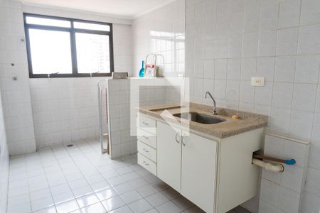 Apartamento à venda com 60m², 2 quartos e 2 vagasCozinha