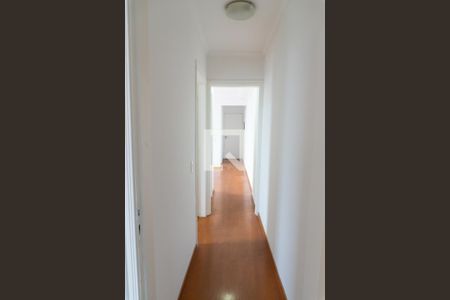 Apartamento à venda com 60m², 2 quartos e 2 vagasCorredor